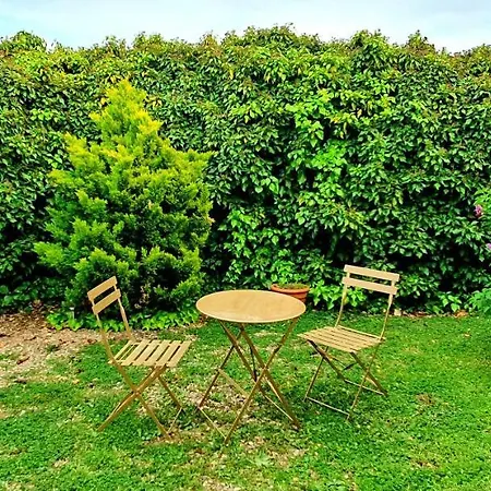 Legado De Zabala, Casa rural La Guardia