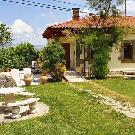 Legado De Zabala, Casa rural